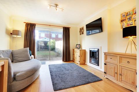 17 Mccartney Walk, Basingstoke, RG22 4NZ