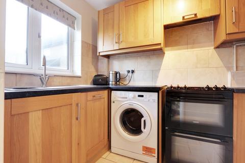 17 Mccartney Walk, Basingstoke, RG22 4NZ