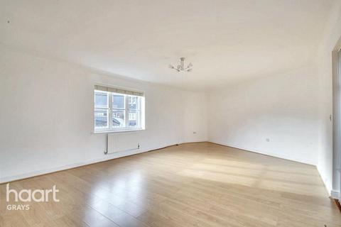 3 bedroom terraced house to rent, Caspian Way, Purfleet