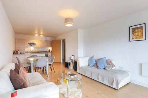 2 bedroom apartment for sale, Heritage Avenue, Beaufort Park, Colindale, NW9