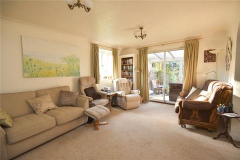 4 Sheppards Field, Wimborne, BH21 1PX