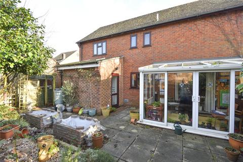 4 Sheppards Field, Wimborne, BH21 1PX