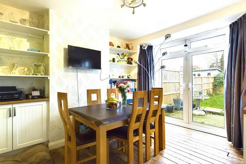 3 bedroom end of terrace house for sale, North Cheam SM3