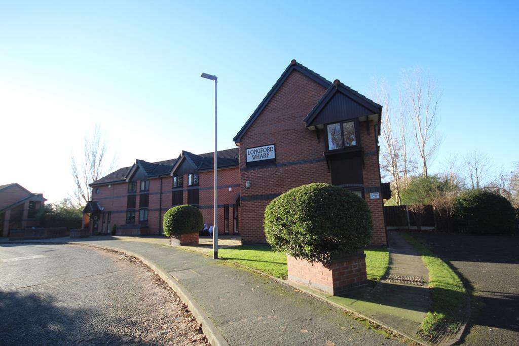 Longford Wharf, Stretford, M32 2 bed flat for sale £190,000