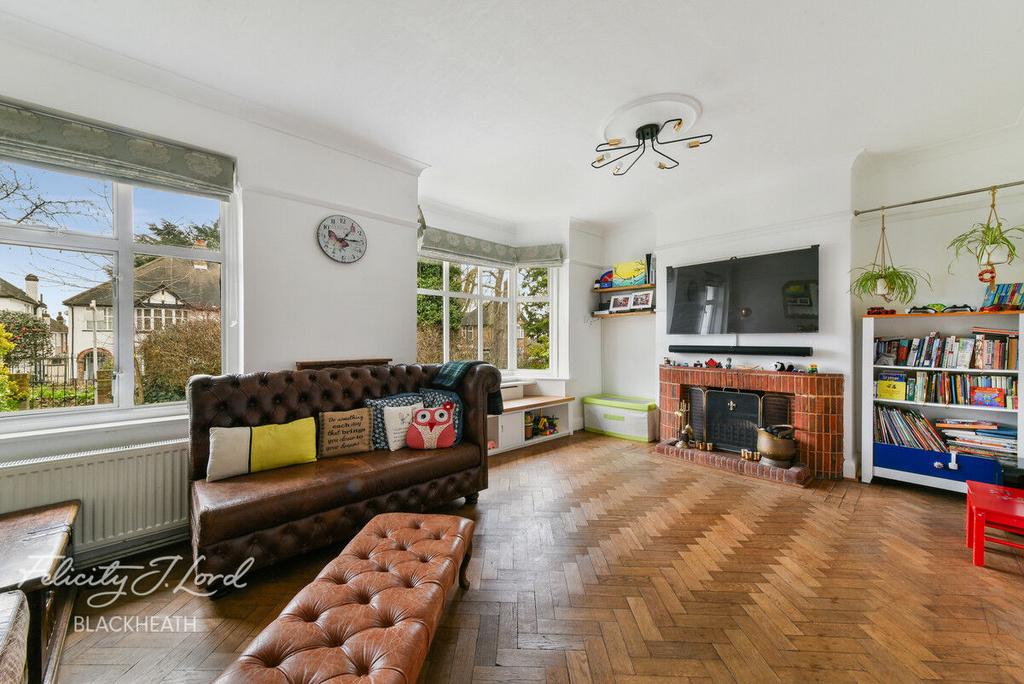 Shrewsbury Lane, Shooter's Hill, SE18 5 bed semidetached house for