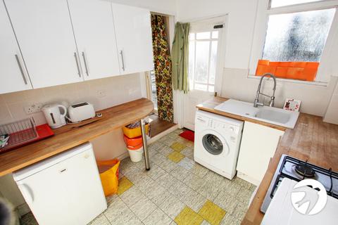 42 Dunvegan Road, London, SE9 1SA