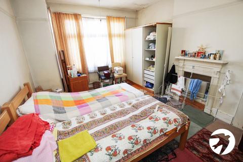 42 Dunvegan Road, London, SE9 1SA