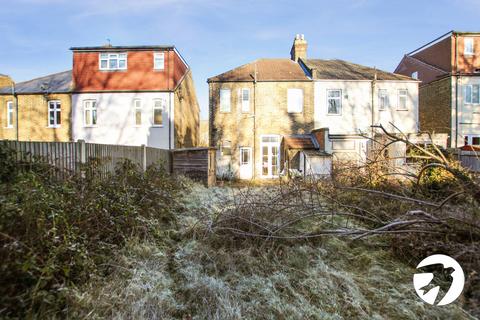 42 Dunvegan Road, London, SE9 1SA