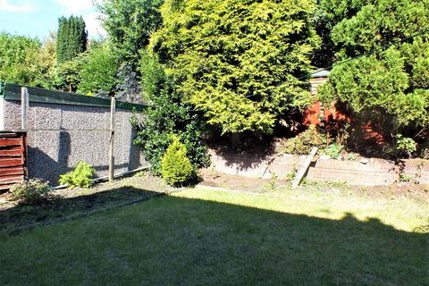 18 Farnsworth Close, Ashton-under-lyne, OL7 9BN