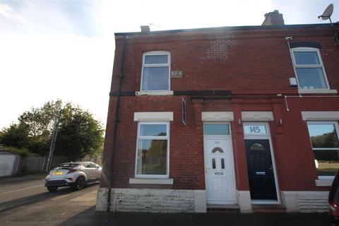 3 bedroom end of terrace house for sale, Birch Street, Lancashire OL7