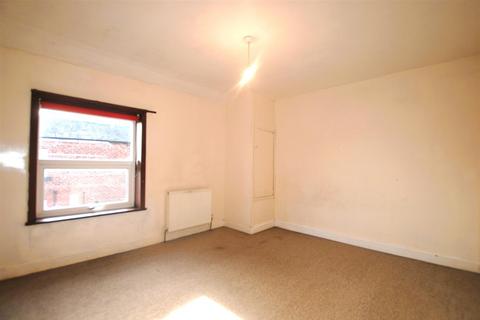 143 Birch Street, Ashton-under-lyne, OL7 0DZ