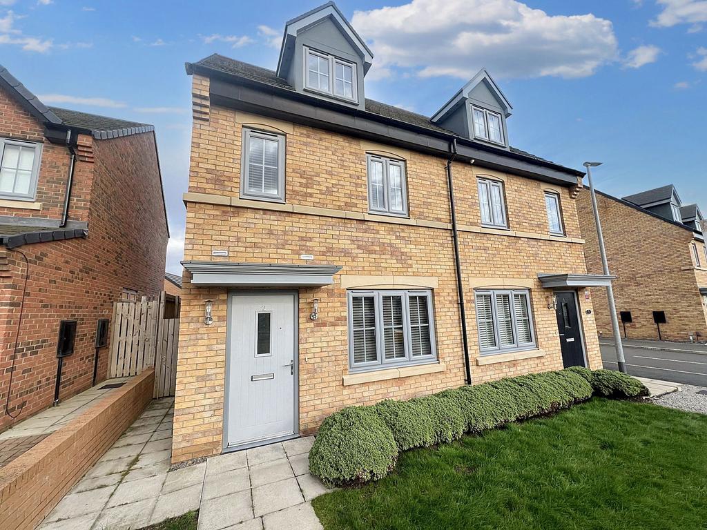 Furrow Grange, Brookfield Woods, Middlesbrough, Cleveland, TS5 8DP 3