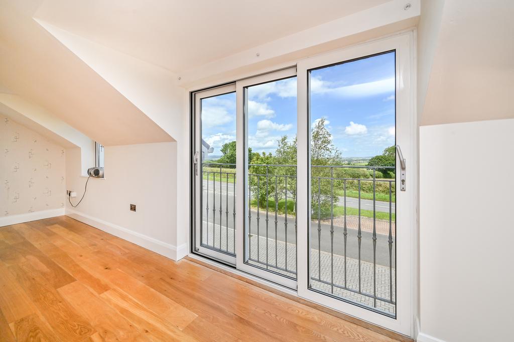 5 Meadow View-19