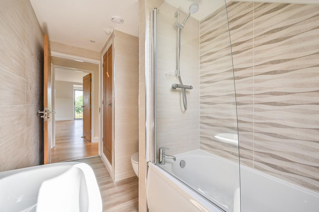 5 Meadow View-8