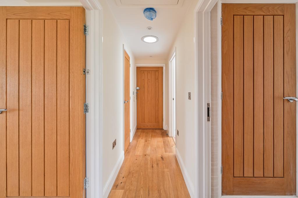 5 Meadow View-23