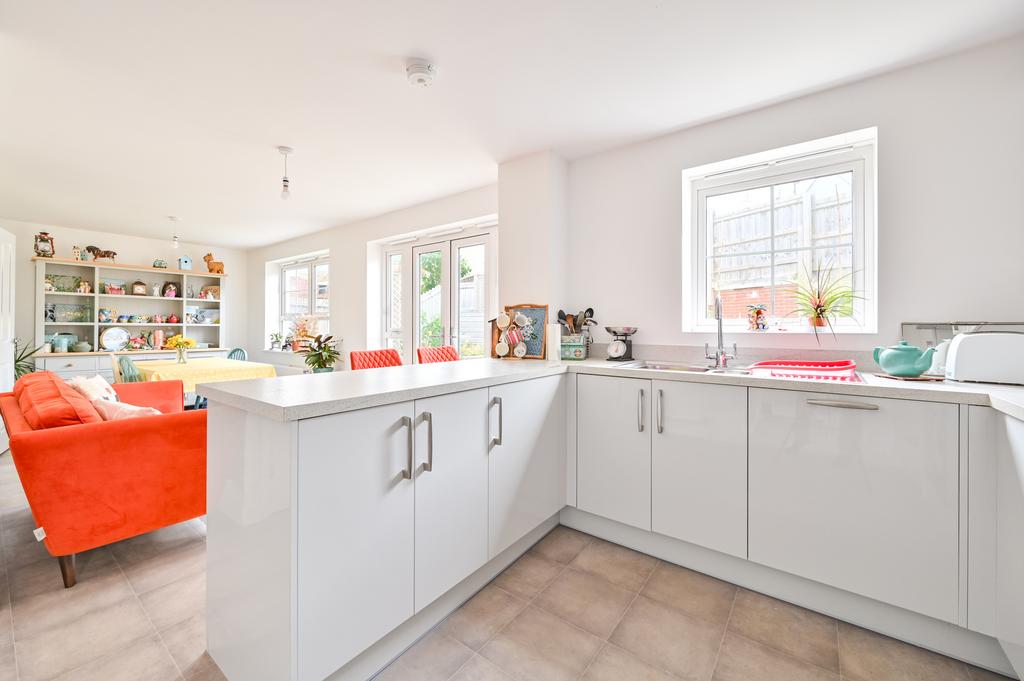 St. Martin, Looe PL13 4 bed detached house for sale £350,000