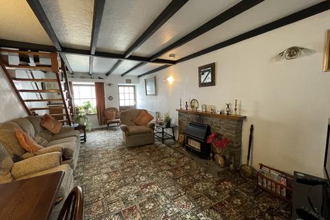 Hillway West Looe Hill, West Looe, Looe, PL13 2HE