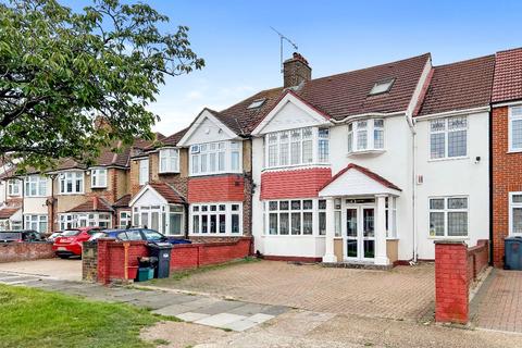6 bedroom semi-detached house for sale - Hounslow TW5