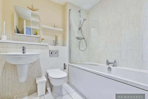 5 Arnhem Way, Saighton, Chester, CH3 6GE