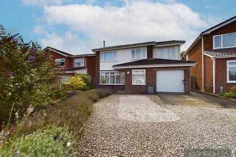 4 bedroom detached house for sale, Deans Way, Tarvin, CH3