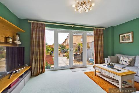 4 bedroom terraced house for sale, Dragoon Drive, Saighton, CH3