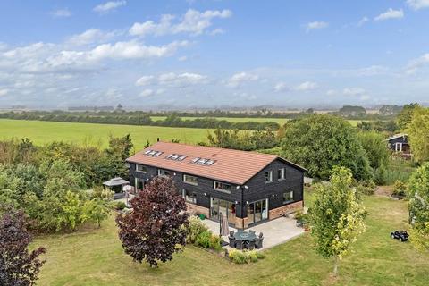 Blossom Barn Peartree Lane, Bulphan, Upminster, RM14 3SP