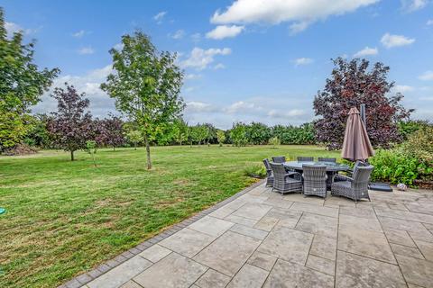 Blossom Barn Peartree Lane, Bulphan, Upminster, RM14 3SP