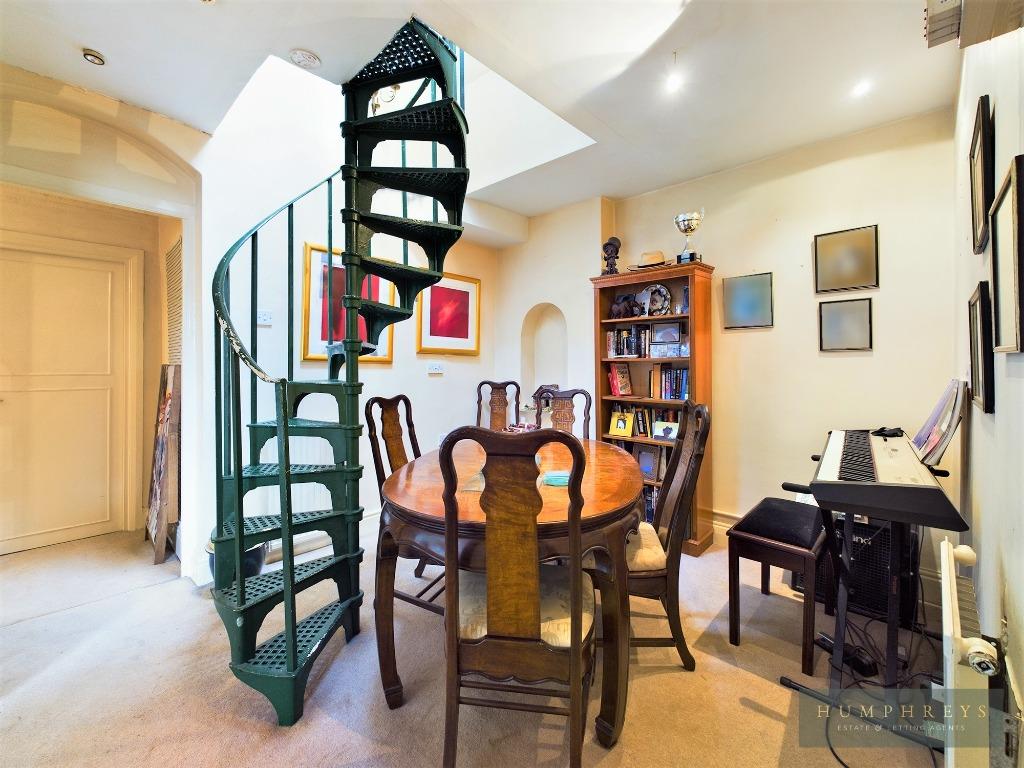 King Street, Chester, CH1 2 bed apartment for sale £275,000