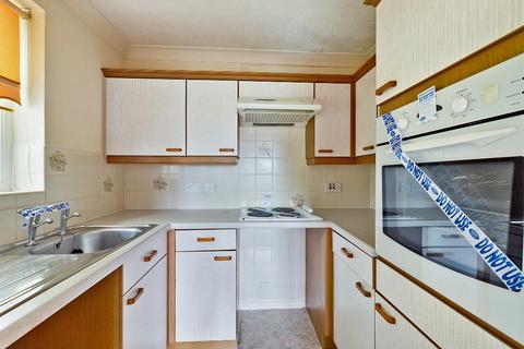 1 bedroom apartment for sale, Mallard Court, Upton, CH2