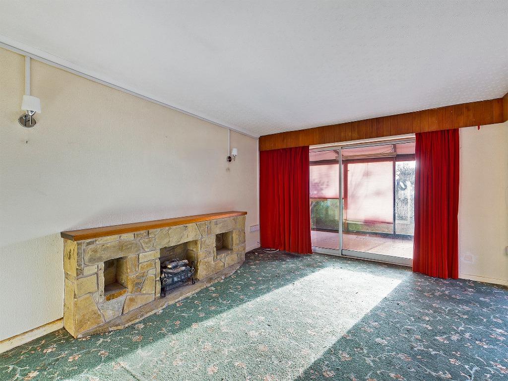 Mannings Lane, Hoole Village, Chester, CH2 3 bed detached bungalow £