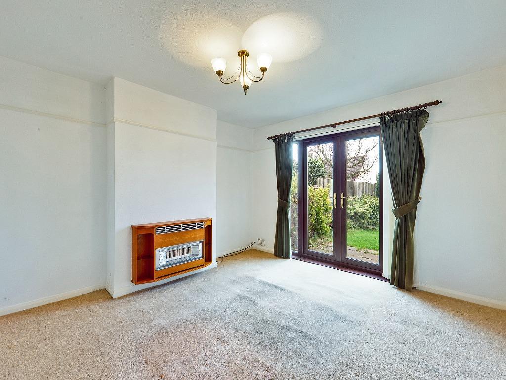 Moorcroft Crescent, Guilden Sutton, CH3 3 bed semidetached house £