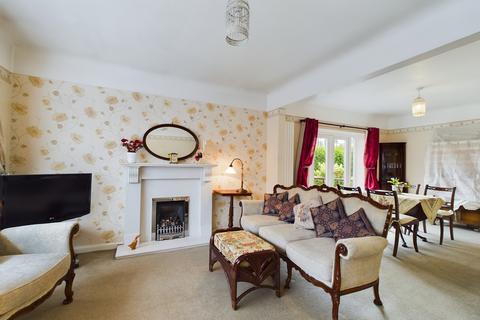 2 bedroom detached bungalow for sale, Newton Park View, Newton, Chester, CH2