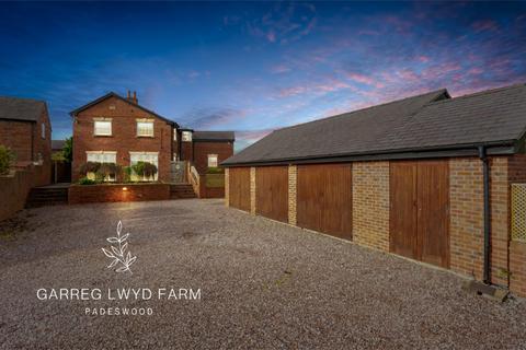 6 bedroom detached house for sale - Padeswood Road South, Padeswood, Mold, CH7