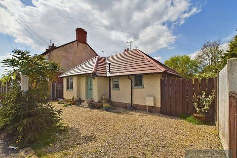 2 bedroom detached bungalow for sale, St. Marks Road, Chester, CH4