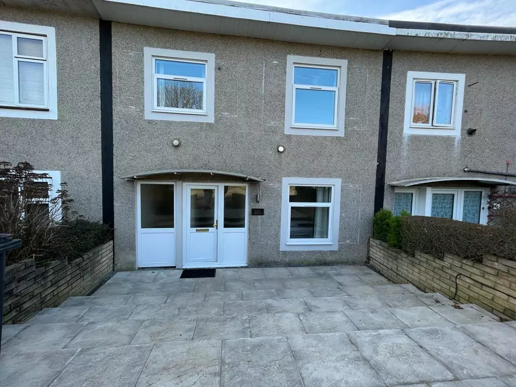 4 bedroom house to rent