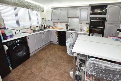 210 Lyndhurst Road, Corringham, Stanford-le-hope, SS17 7SP