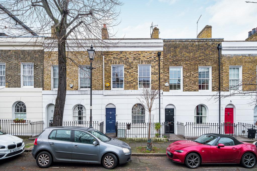 Allingham Street, Angel, Islington, London 3 bed terraced house for