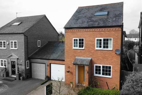 4 bedroom link detached house for sale, Heath Lane, Boughton, Chester, CH3