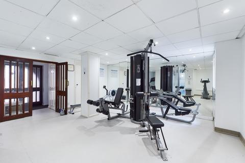 undefined, Dolphin Court, Kingsmead Road