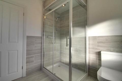 2 bedroom apartment to rent, Queens Crescent, Kentish Town, London, NW5