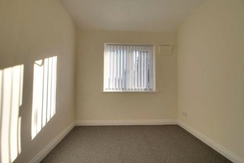 2 bedroom apartment to rent, Queens Crescent, Kentish Town, London, NW5