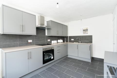 269 High Street, Gilfach Goch, Porth, CF39 8SH