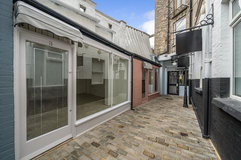 Retail property (high street) to rent, 12 Heath Street, Hampstead, NW3 6TE