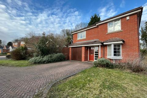 5 bedroom detached house to rent - Berkswell Close, Solihull, West Midlands, B91