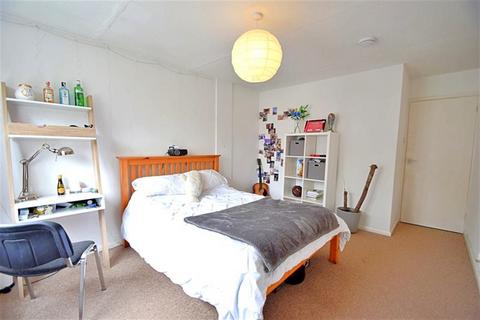21 Sparkford Close, Winchester, SO22 4NH