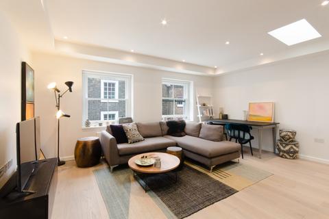 1 bedroom flat to rent, Fouberts Place W1F
