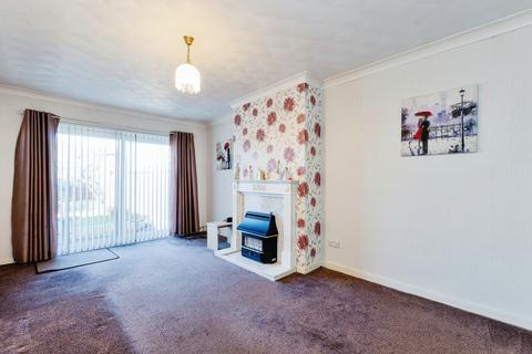 3 bedroom semi-detached house for sale - Lingfield Crescent, Wigan, WN6
