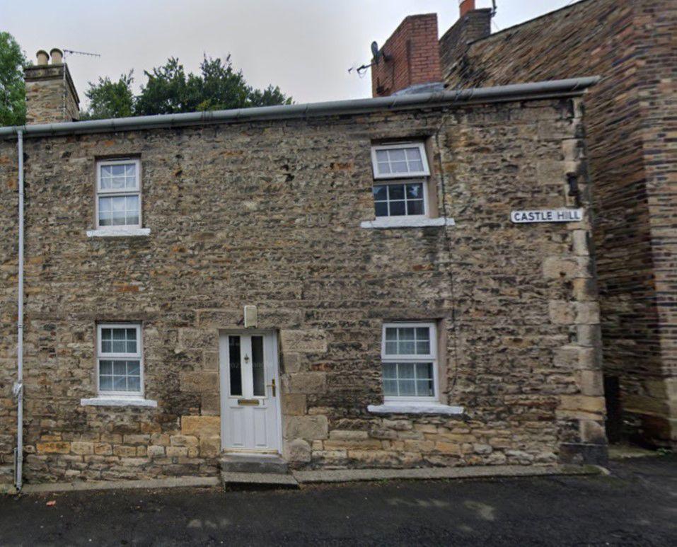 Castle Hill, Haltwhistle, Northumberland, NE49 0ED 2 bed semidetached