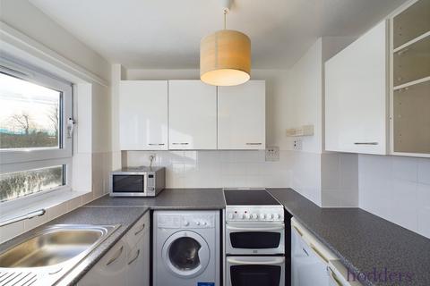 1 bedroom apartment for sale, Newlands Court, Addlestone Park, Addlestone, Surrey, KT15