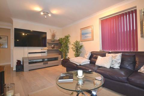 37 Tredegar Road, Emmer Green, Reading, RG4 8PF